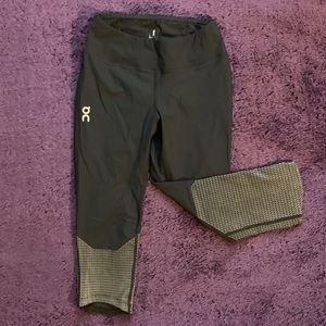 On 7/8 runnings with reflective bottom